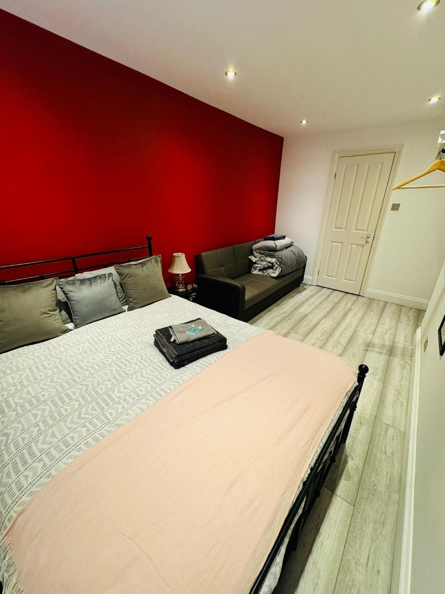 15 Min To Central London Guest Suites 22 Bilik gambar