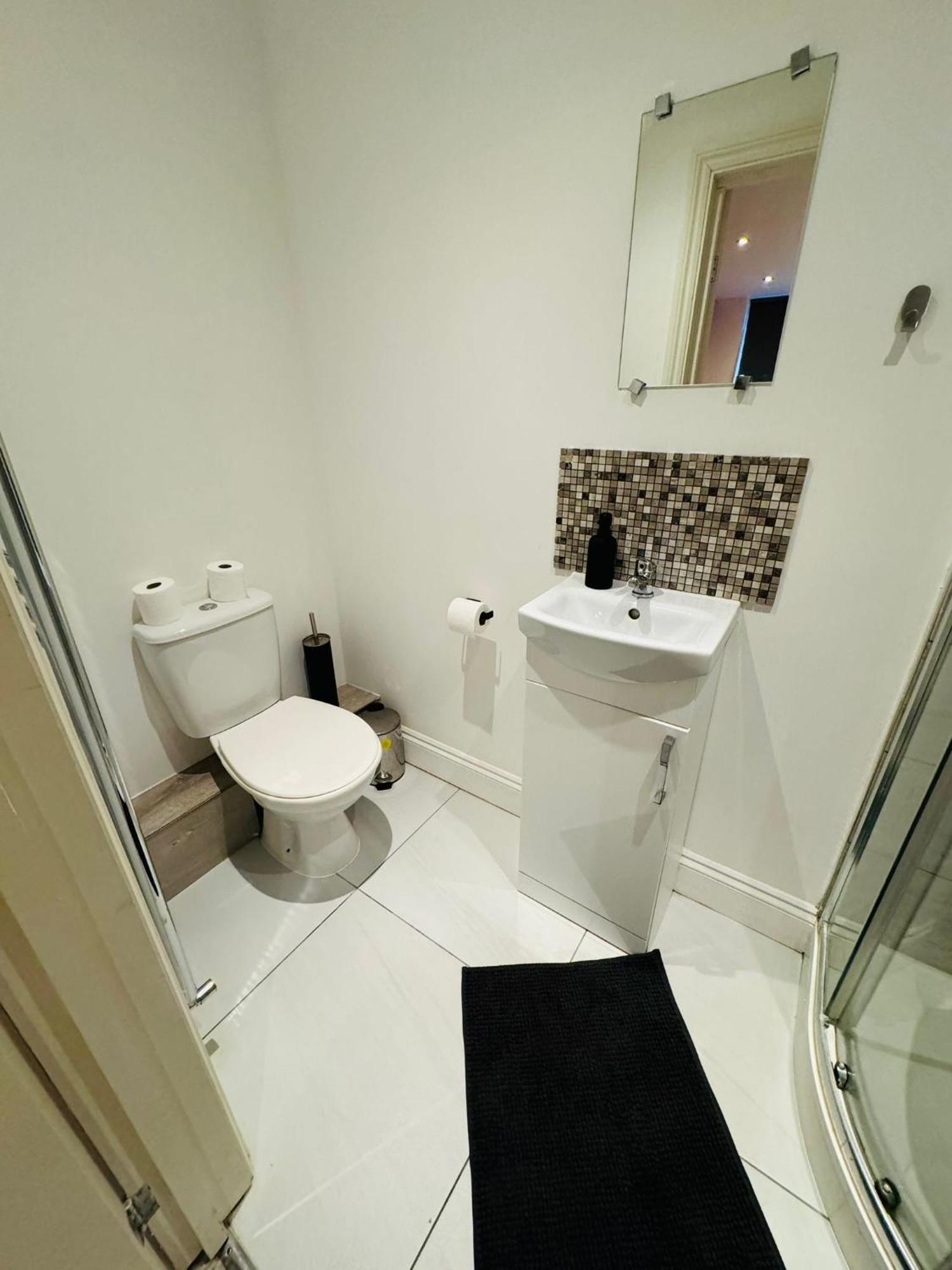 15 Min To Central London Guest Suites 22 Bilik gambar