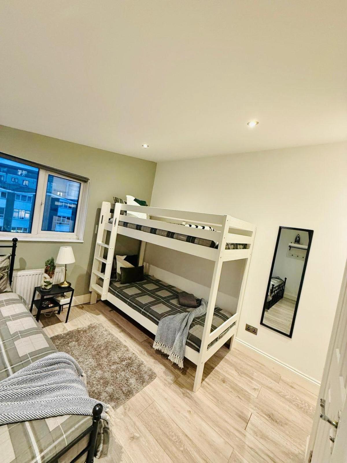15 Min To Central London Guest Suites 22 Luaran gambar