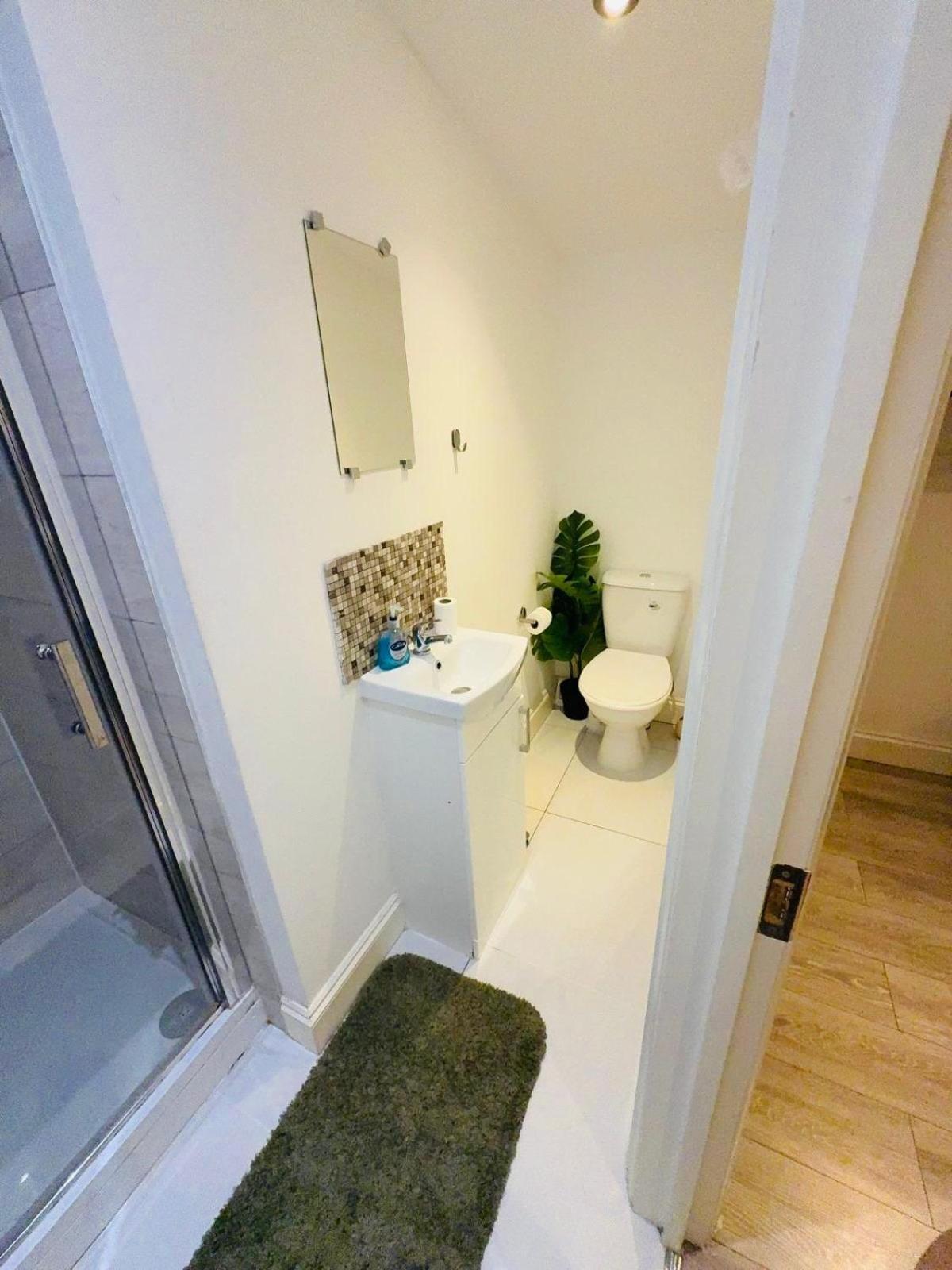 15 Min To Central London Guest Suites 22 Bilik gambar